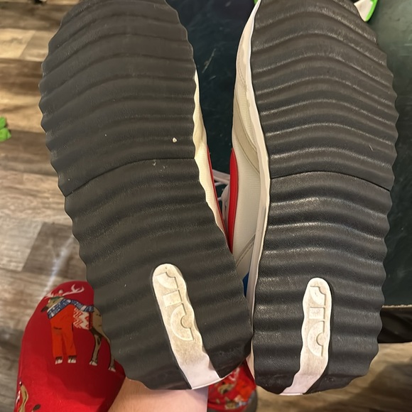 Nike size 11 - Picture 4 of 4